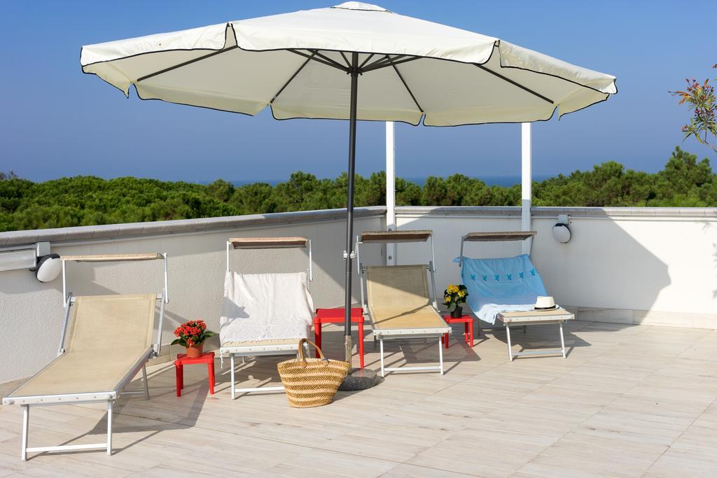 Regina Hotel E Ristorante Punta Marina Ngoại thất bức ảnh